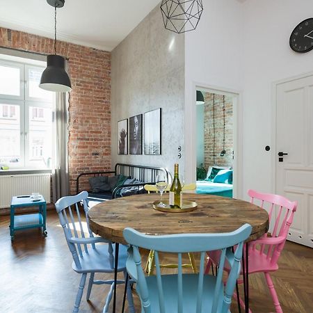 Discover Krakow Apartments - 3 Rakowicka St - Amazing Loft Near Main Station - Netflix Extérieur photo